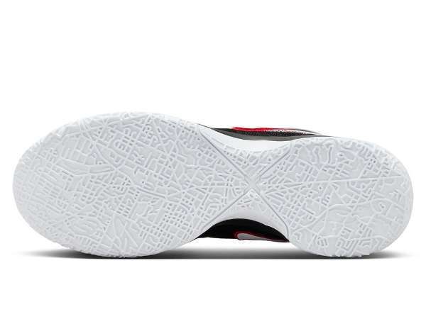 レブロン・ジェームズ シグネチャーモデル『NIKE ZOOM LEBRON NXXT GEN