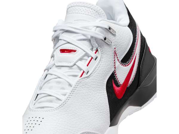 レブロン・ジェームズ シグネチャーモデル『NIKE ZOOM LEBRON NXXT GEN
