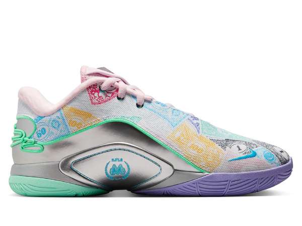 レブロン・ジェームズ 最新シグネチャーモデル『NIKE LeBron XXII