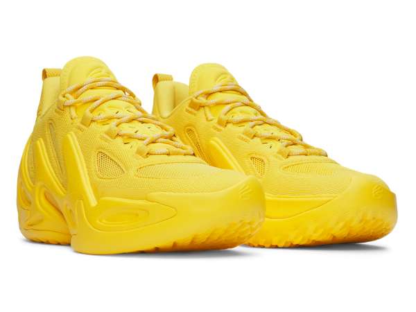 ステフィン・カリー13作目最新シグネチャーシューズ『UA CURRY 13』3月