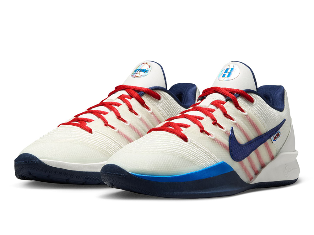 サブリナ・イオネスクシグネチャーシューズに『NIKE SABRINA 3 
